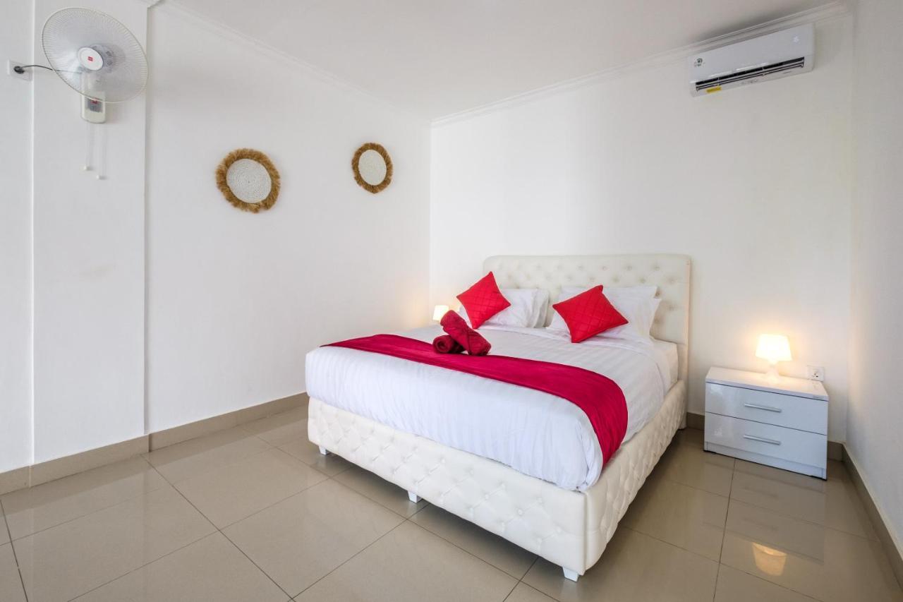 Luxury Minimalist Villa White Angel In Seminyak Екстериор снимка