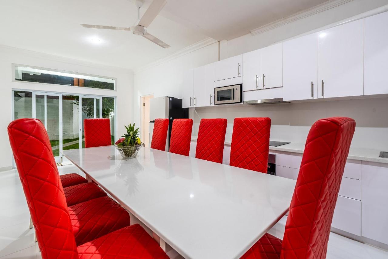 Luxury Minimalist Villa White Angel In Seminyak Екстериор снимка